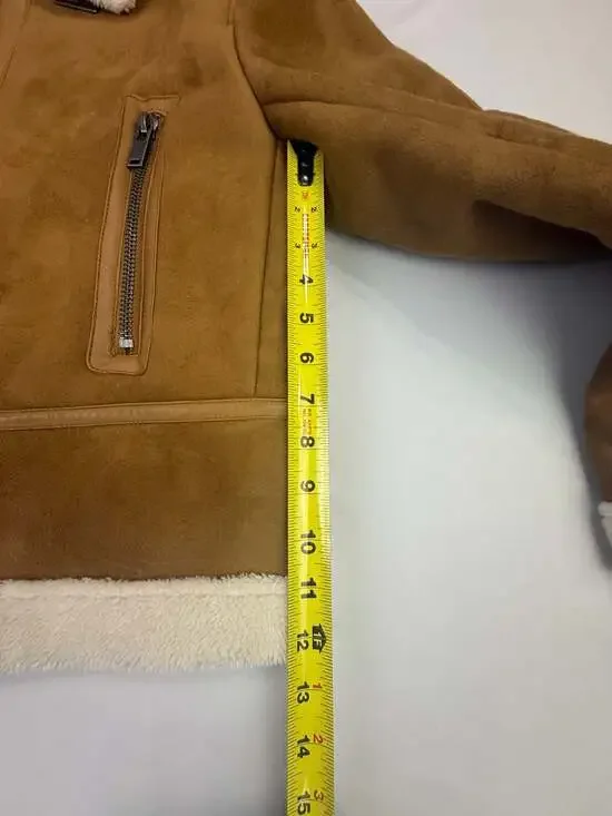 Universal Thread - Picture 4 of 10